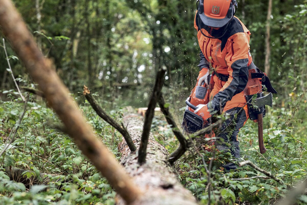 Benzínová reťazová píla Husqvarna 550 XP® G Mark II
