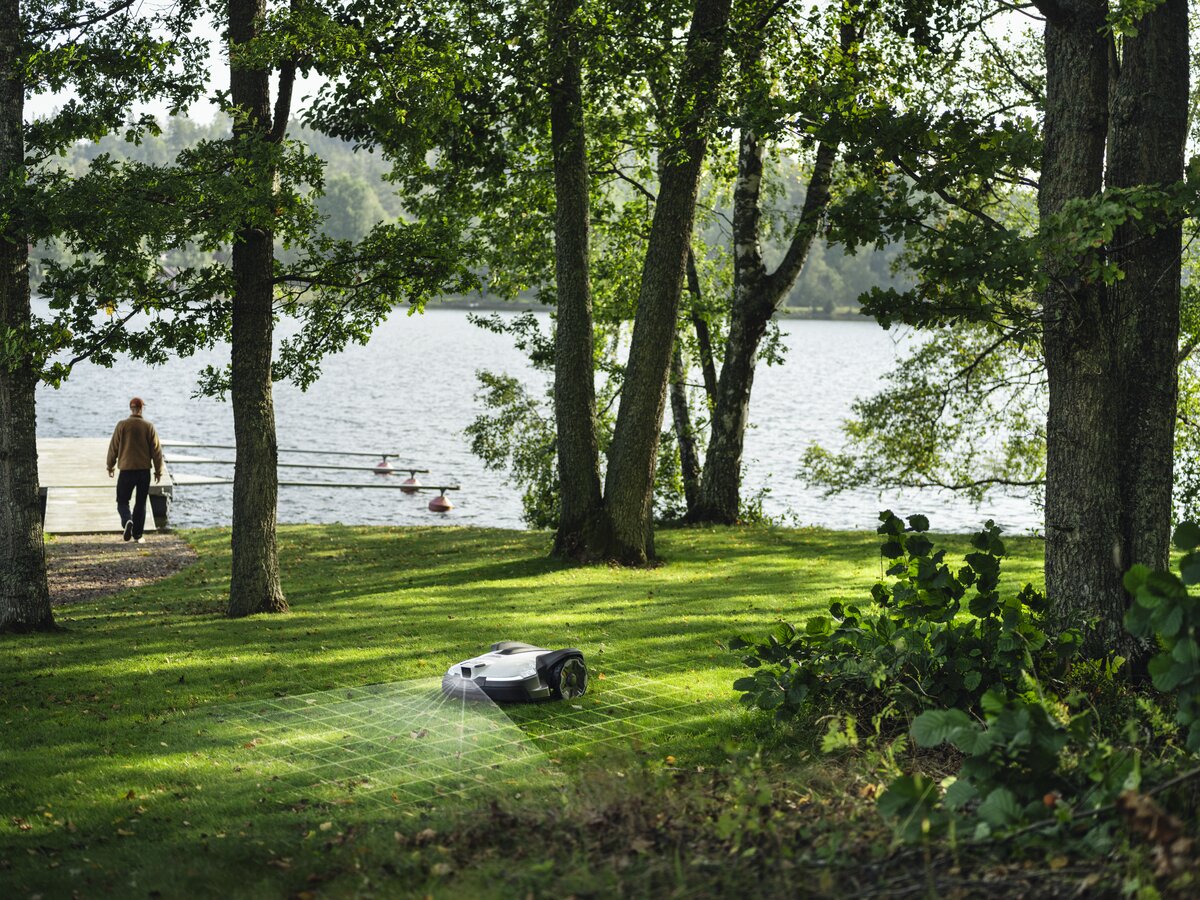 Robotická kosačka Husqvarna Automower® 430V NERA
