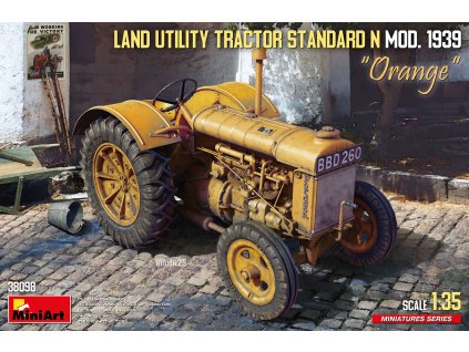land utility tractor standard n orange mod 1939 1 35 MINIART 38098 017