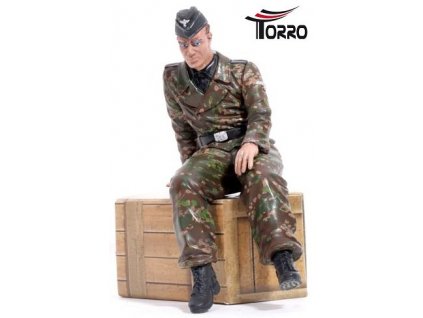 134161 1 figurka vodica tanku sediaca nemec 1 16 hotova