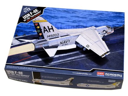 143998 1 f 8 e crusader vf 162 the hunters 1 72