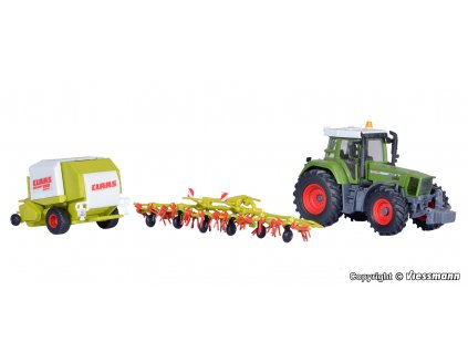 174316 1 traktor fendt s doplnkami ho