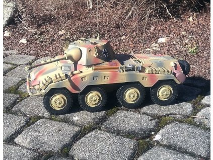 Sd.Kfz. 234/2 Puma 1/16 stavba na zákazku