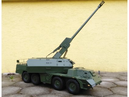 Samohybná 155mm húfnica Zuzana 2 1/14 - stavba modelu na zákazku