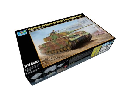 German Pzkpfw IV Ausf.J Medium Tank 00921 026
