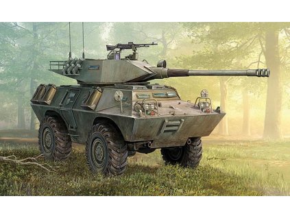 LAV-150 Commando AFV Cockerill 90 mm Gun 1/35 Hobby Boss