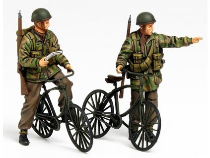 WWII Brit. Paratroop w/Parabike  1/35