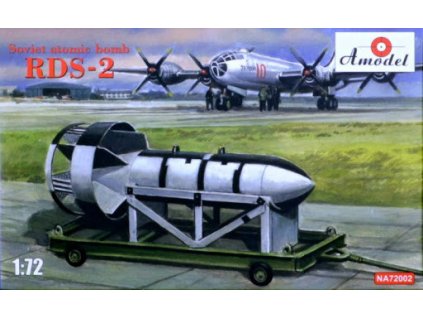Soviet atomic bomb RDS-2 1/72