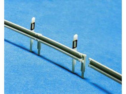 Road barriers 100cm + 60 posts HO