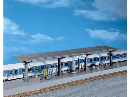 Überdachter Bahnsteig HO