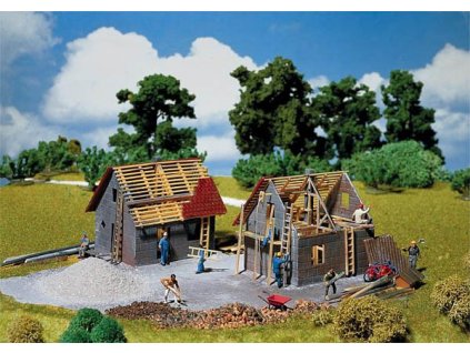 Family house under construction HO