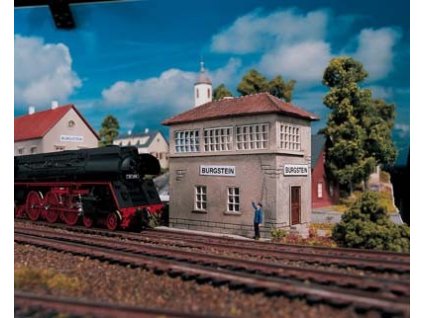 Stallungen Burgstein HO