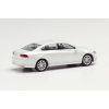 VW Passat Limousine, bílá perleť 1/87