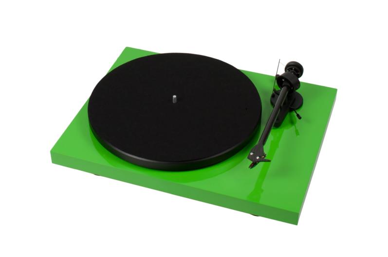 Pro-Ject Debut Carbon Phono USB DC + OM10 Barevné provedení: zelené
