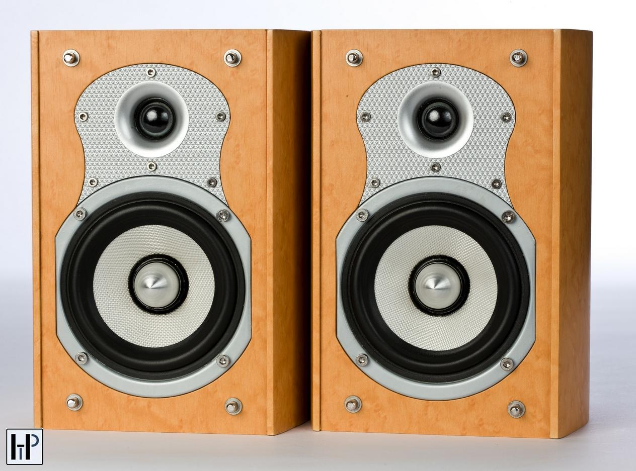 ROTH audio OLi 10 Barevné provedení: maple