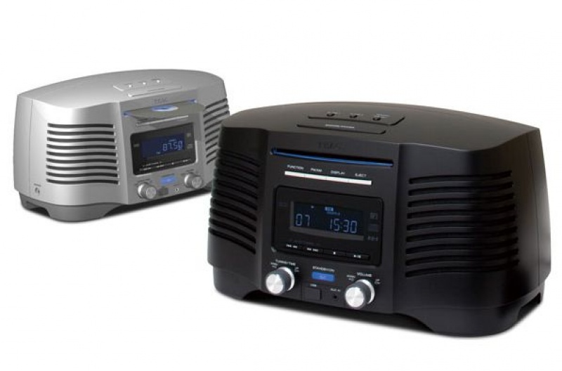 TEAC SL-D950 Barevné provedení: stříbrné
