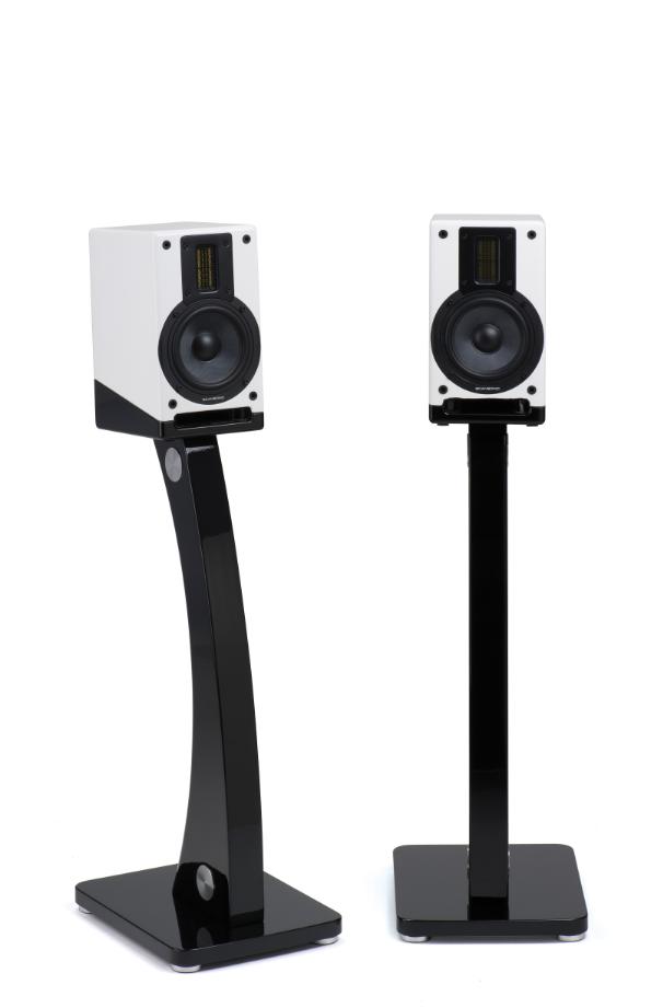 Scansonic M-5 BTL Barevné provedení: černý klavírní lak