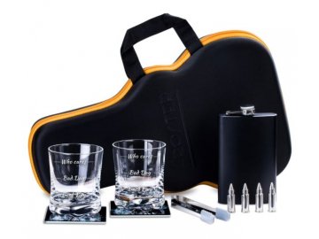 set na alkoho v kytarovém pouzdru who cares