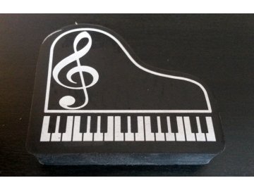 guma klavír s houslovým klíčem