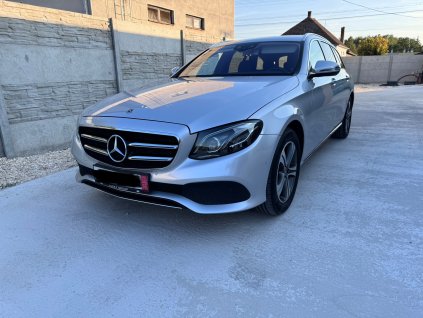 Prenájom Mercedes Benz E220 combi