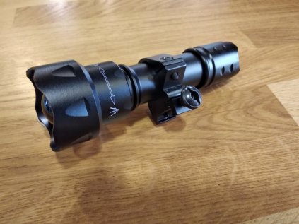 PŘÍSVIT T20 OSRAM 940NM IR 3W LED FLASHLIGHT s montáží