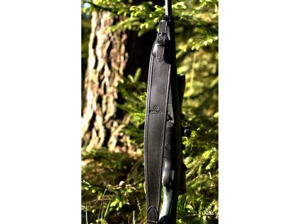 Řemen na zbraň Artipel, kožený, délka 93-115cm, barva černá, nastavitelný