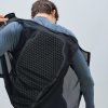 Lyžařská ochranná vesta POC VPD Max – černá varianta