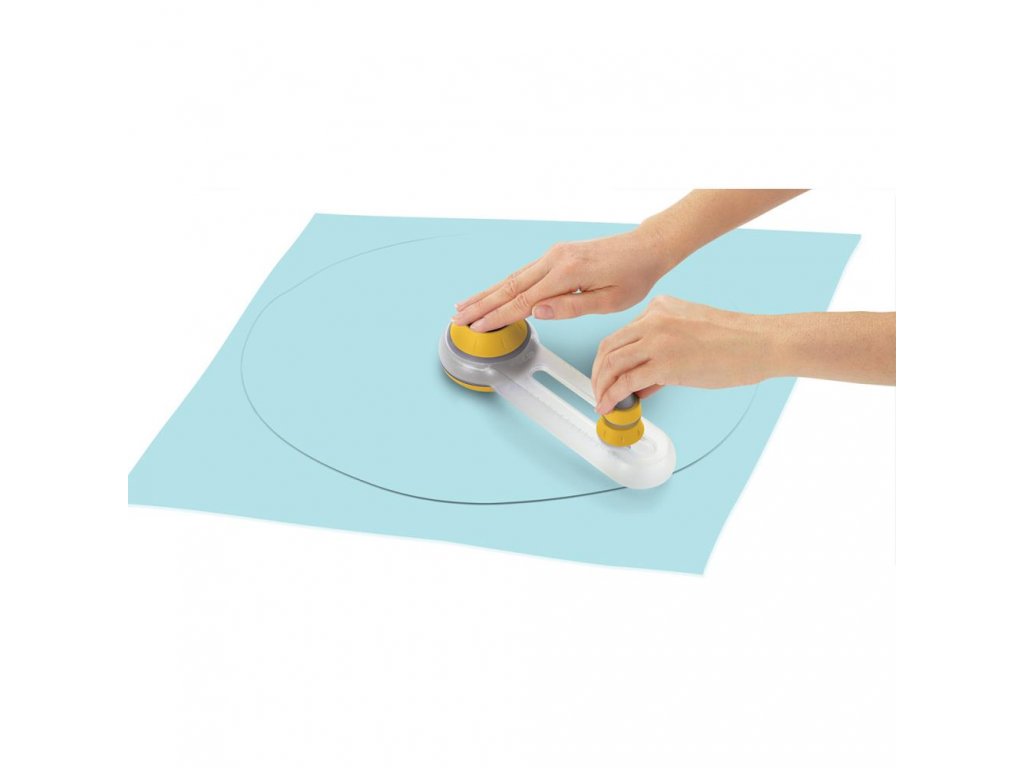 How to Use the Martha Stewart Large Circle Cutter 