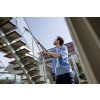 WV 2 Universal long extention railing app 05 CI20 Portal Image High 3k