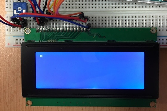 Příklad zobrazení ASCII znaku na LCD displeji