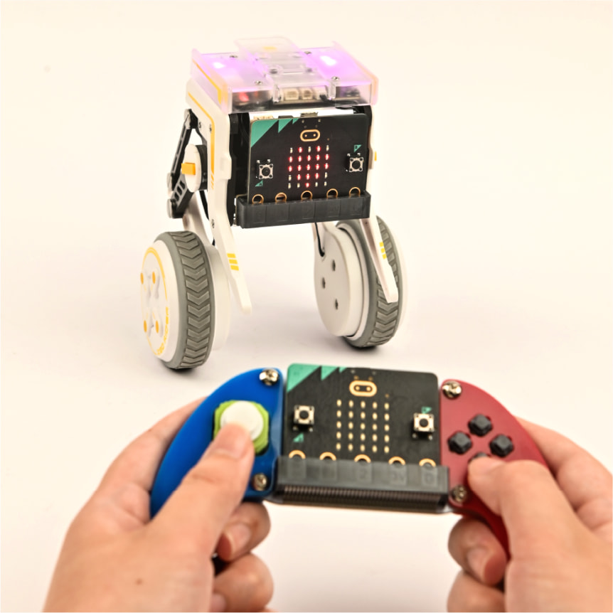 BBC micro:bit V2.21 - mikropočítač pro výuku programování XGO Rider Kit