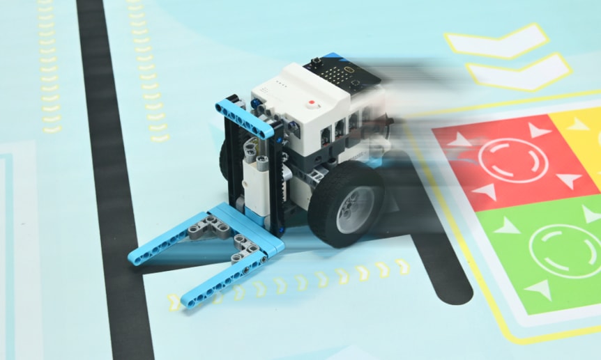 Micro:bit Nezha Pro AI Mechanical Power Kit – robotická AI stavebnice pro děti (bez micro:bit) smart motor