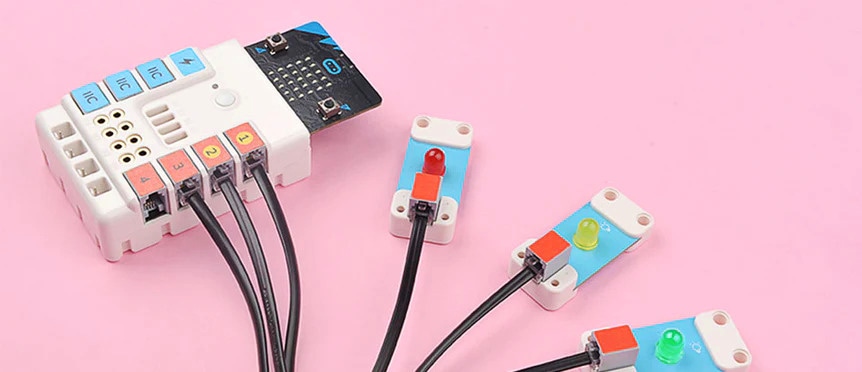 NEZHA rozšiřující modul pro microbit kompatibilní s LEGO® propojování