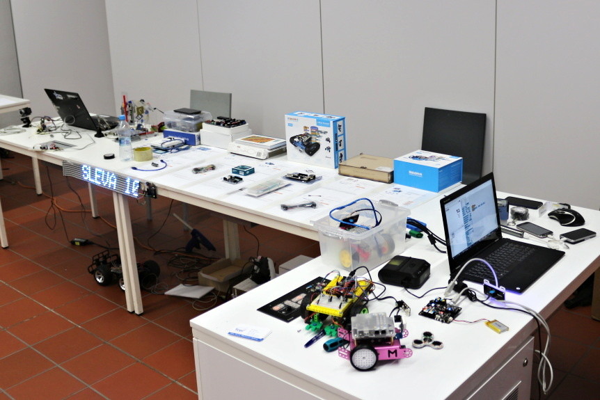 Arduino věcičky v akci na LinuxDays 2017
