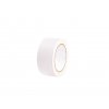 Weißes PVC-Klebeband 33 m Rolle – quergerillte Oberfläche deutlich sichtbar White PVC adhesive tape 33 m roll – cross-ribbed surface clearly visible