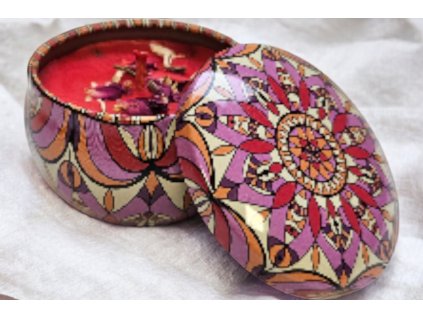 Aromatická svíčka v dekorativní kovové dóze – vůně Strážce duše