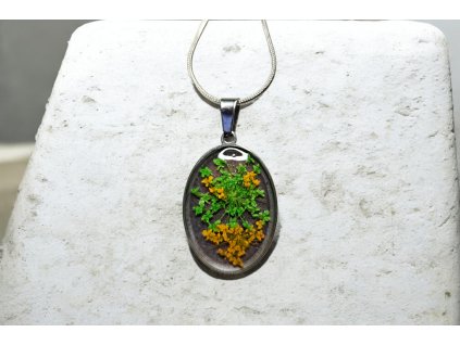 Náhrdelník – Louka v kapce času