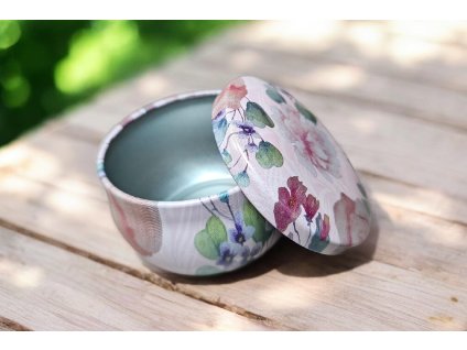 Dekorativní kovová krabička s víčkem