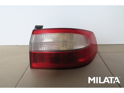 svetlo pz renault laguna 1.8 01.jpg