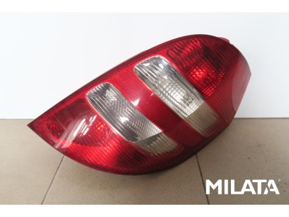 svetlo pz mercedes a150 01.jpg