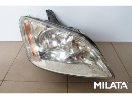 svetlo pp ford c max 01.jpg