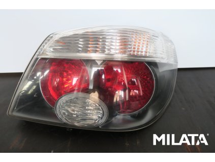 svetlo pz mitsubishi outlander 01.jpg