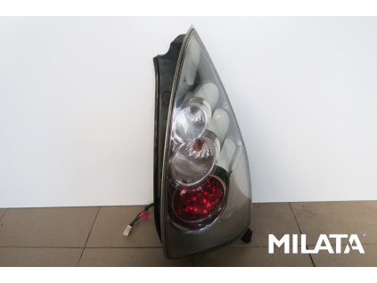 svetlo pz mazda 5 01.jpg
