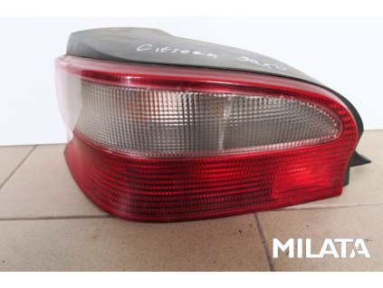 svetlo lz citroen saxo 01.jpg