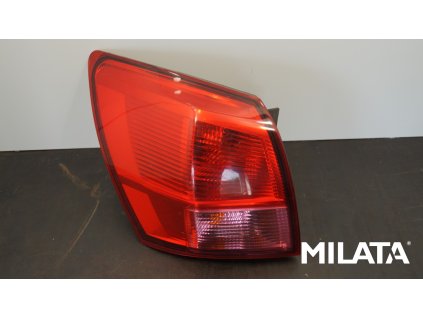 svetlo vnejsi LZ nissan qashqai 02.JPG