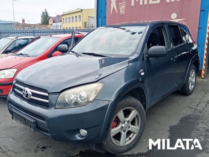 TOYOTA RAV4 2.2 D 2007 diesel na díly
