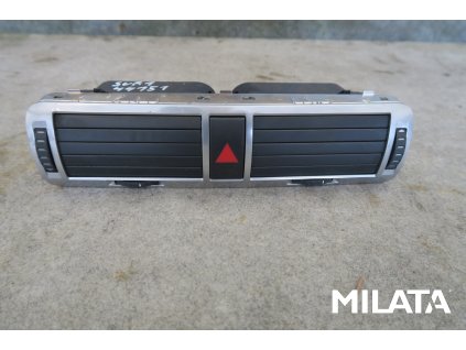 stredovy vydech topeni skoda superb I 01.jpg