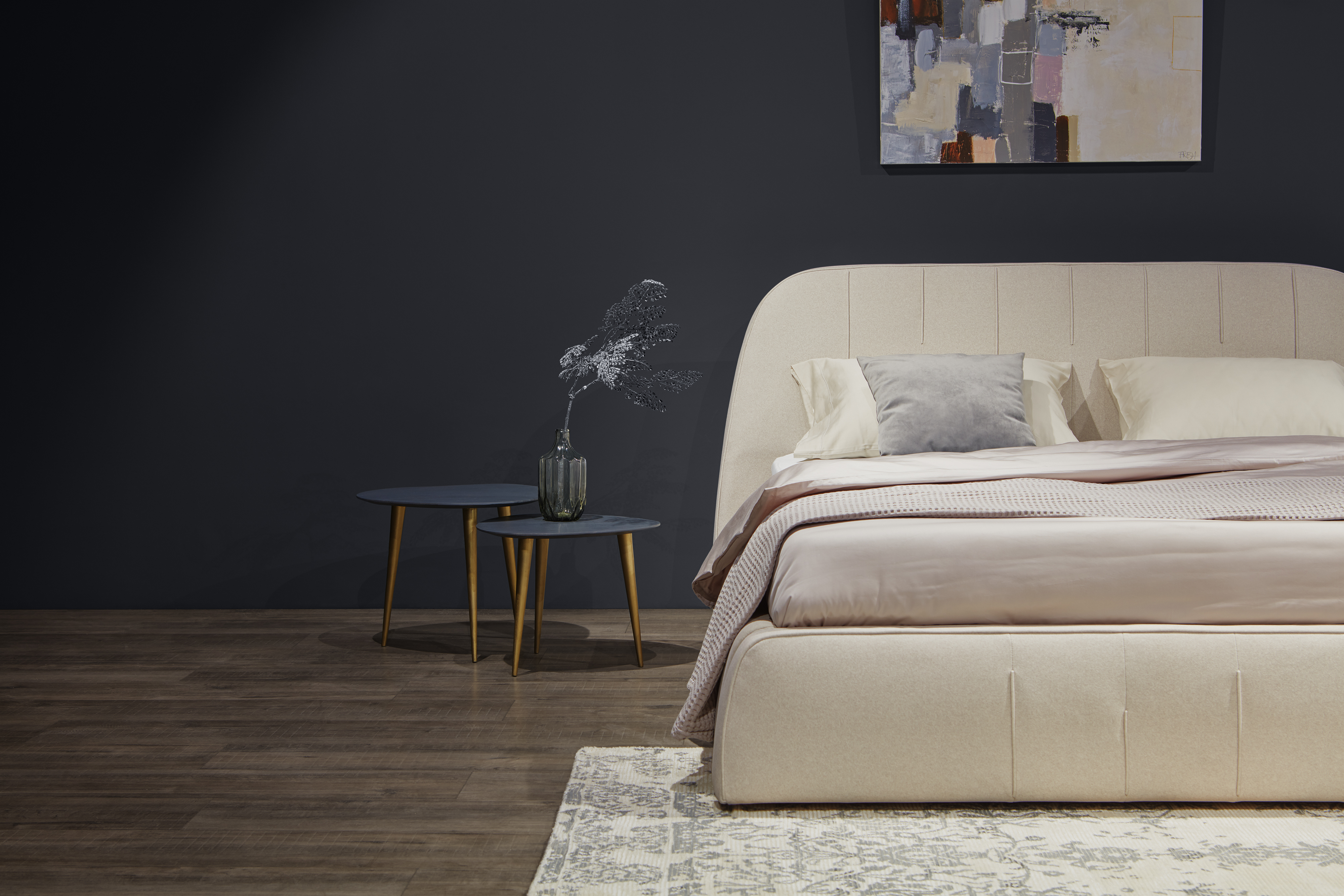 Postel Hanni detailní foto