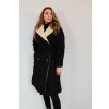 Černý prošívaný dlouhý kabát s teddy límcem a páskem | Adeline