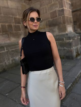 Konečně Vám můžeme ukazovat naší letní kolekci v celé své kráse.☀️😍 Jaké máte dnes plány? 👉🏻 Objednávat můžete na e-shopu...
